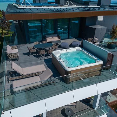 Bj81 Suite Hotel Siofok Exterior photo