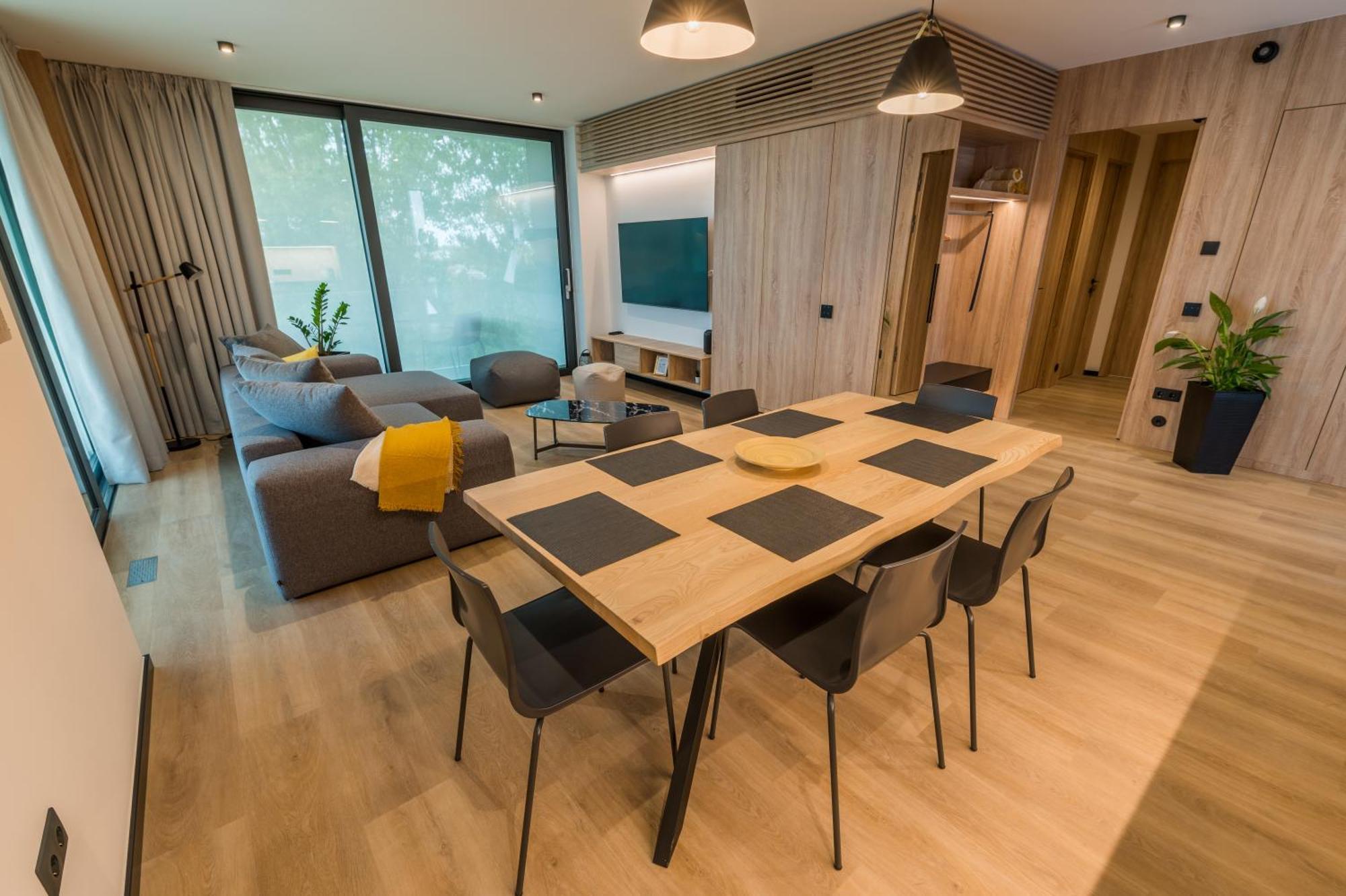 Bj81 Suite Hotel Siofok Exterior photo